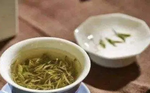 大佛龙井茶的特点和特征