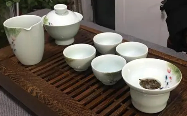 上饶白眉茶什么人能喝